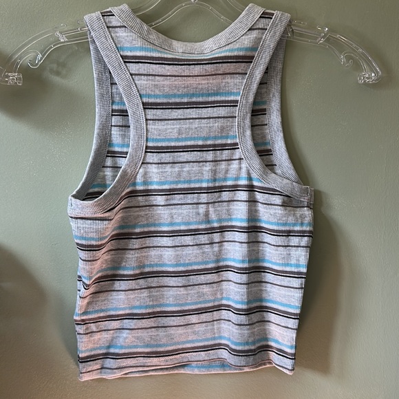 ☀️ Top - Picture 2 of 4